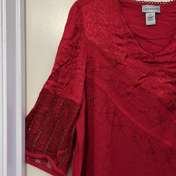 Catherines rayon crochet/lace/embroidered top size 0X - Picture 3 of 8